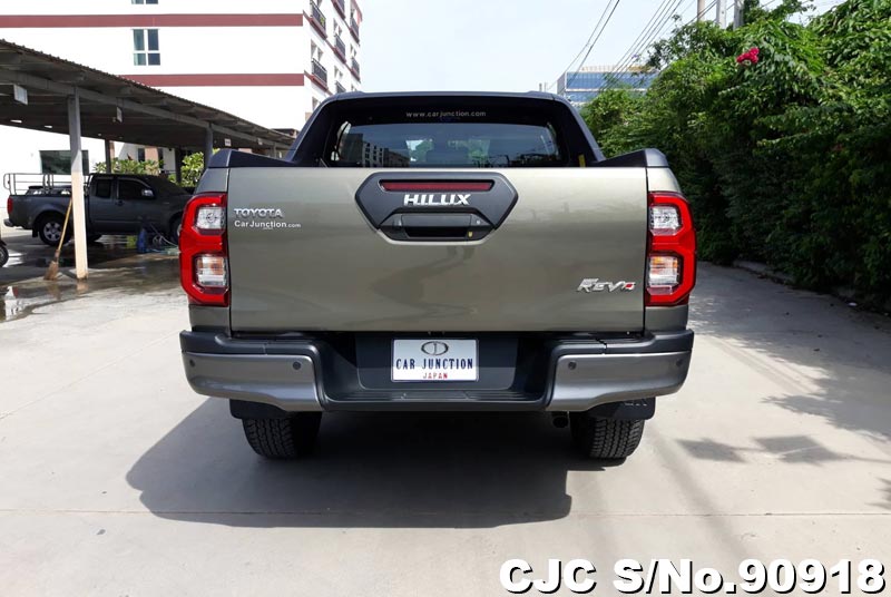 Toyota Hilux in Metallic Bronze Oxide for Sale Image 6